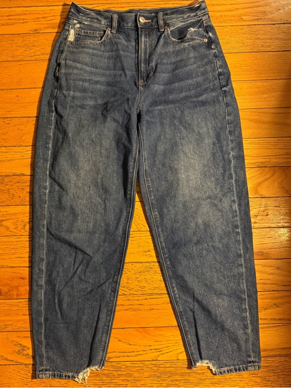 American Eagle Outfitters relaxed mom jeans Dark Blue Denim Jeans